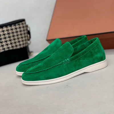 Gerlina – Klassische Slipper mit Kontrastsohle